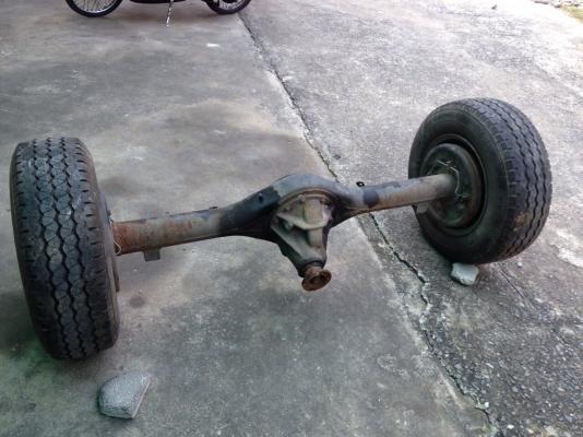 ขายถูกๆเพลาบรรทุกสำหรับปิคอัพทุกรุ่นสภาพดีมากๆ