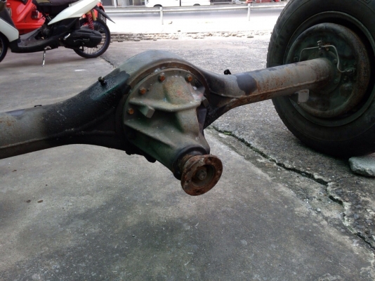 ขายถูกๆเพลาบรรทุกสำหรับปิคอัพทุกรุ่นสภาพดีมากๆ