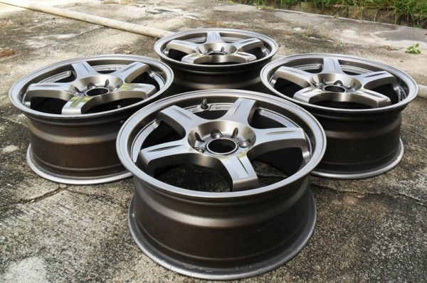 แม็กซ์RAYSแท้-ก้านยก ขอบ16นิ้ว 4รู100(4วง=3,600บ.)วงละ900บ.ไม่แตก ไม่ดุ้ง สีสวย ใส่เก๋งซิ่ง ที่ดุมล้อ 4รู100ได้ทุกรุ่น T.092-9351644