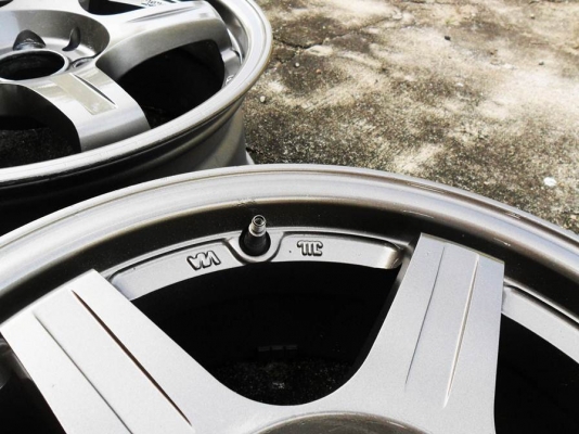 แม็กซ์RAYSแท้-ก้านยก ขอบ16นิ้ว 4รู100(4วง=3,600บ.)วงละ900บ.ไม่แตก ไม่ดุ้ง สีสวย ใส่เก๋งซิ่ง ที่ดุมล้อ 4รู100ได้ทุกรุ่น T.092-9351644