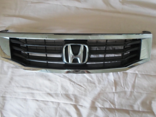 กระจังหน้า Honda Accord G8