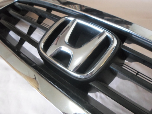 กระจังหน้า Honda Accord G8