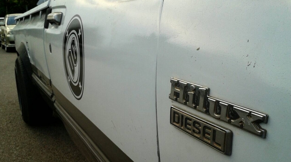 ขายโตโยต้าม้ากระโดดLN4085000เอาจิงลดได้อีก