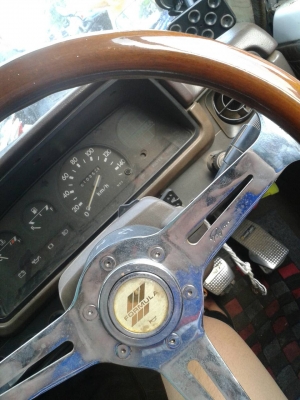 ขายโตโยต้าม้ากระโดดLN4085000เอาจิงลดได้อีก