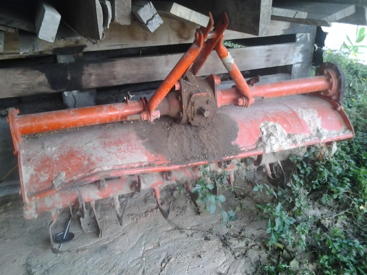 ขายตามสภาพโรต้ารีความยาว1.60ติดกับรถไถคูโบต้า
