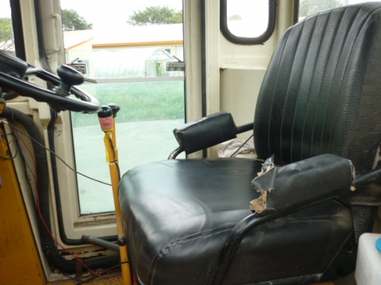 รถตัก 510-16425 รถนอก ขายถูก