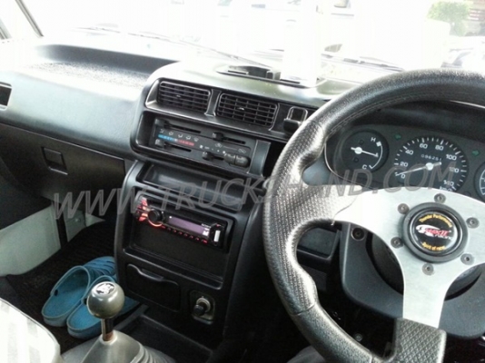 DAIHATSU HIJET S 200 พร้อมใช้งาน  มีแอร์-เครื่องเสียง cd-mp3