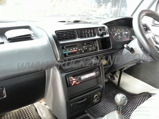 DAIHATSU HIJET S 200 พร้อมใช้งาน  มีแอร์-เครื่องเสียง cd-mp3