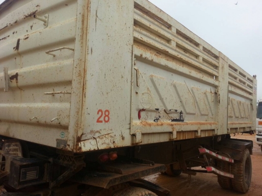 รถอีซูซุ 10 ล้อดั้ม 300 แรงม้า. ปี 55  ( ขายแม่ , ลูก )  ,  ( มีขาย 3 พ่วง. )   สนใจติดต่อ 081 - 6079515