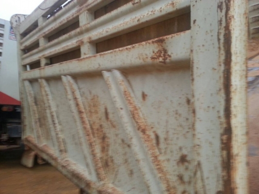 ขายหางพ่วง สามมิต 2 เพลา. ปี 55 - 56  (  มีขาย 3 หาง.  )  สนใจติดต่อ 081 - 6079515