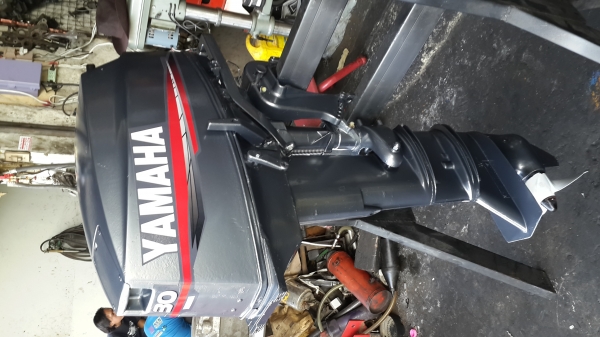 ขายเครื่องเรือ YAMAHA นำเข้าจากญี่ปุ่น ราคาถูก เครื่องติดนิ่ม