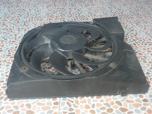 พัดลมหน้าหม้อน้ำBMW E36 นกแก้ว พัดลมหน้าหม้อน้ำBMW E36 นกแก้ว