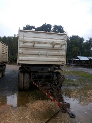 ขายหางพ่วงดั้ม สามมิต 3 เพลา. ปี 56  สนใจติดต่อ 081 - 6079515