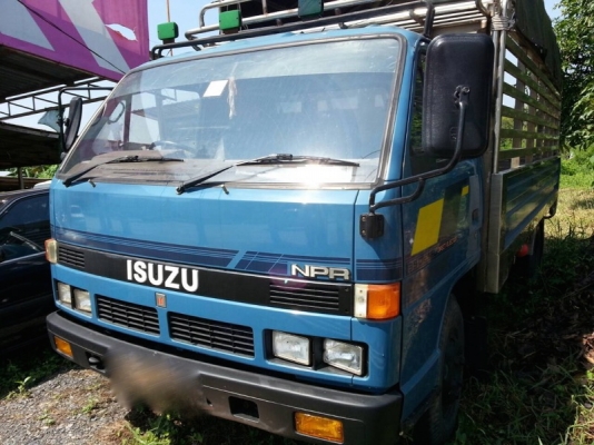 รถอีซูซุ 6 ล้อ รั้ว ( ไม่ดั้ม ) 115 แรงม้า. ปี 31   สนใจติดต่อ 081 - 6079515