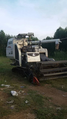 ขายด่วน!!! รถเกี่ยวข้าวคูโบต้า