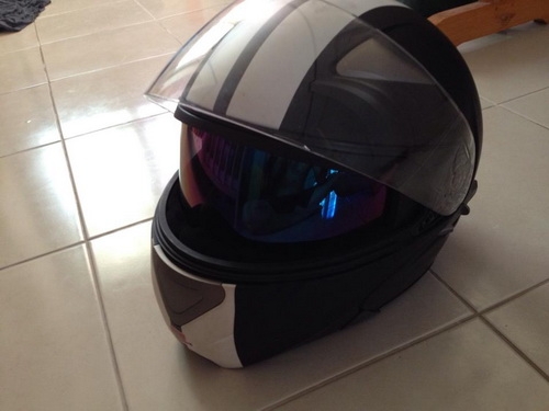 >>> เสื้อ หมวก สแตนตั้งรถ <<<