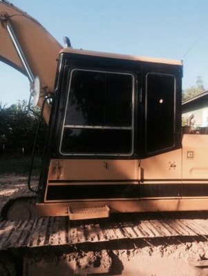 รถ แบรคโฮ E200B รถ แบรคโฮ E200B