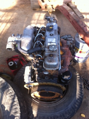 เครื่องNKR..88แรง4JB1สวยๆ เครื่องNKR..88แรง4JB1สวยๆ