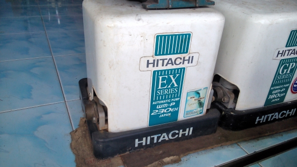 ขายปั้มน้ำแรงดันคงที่ HITACHI มือสอง 2ตัวครับ ขายปั้มน้ำแรงดันคงที่ HITACHI มือสอง 2ตัวครับ