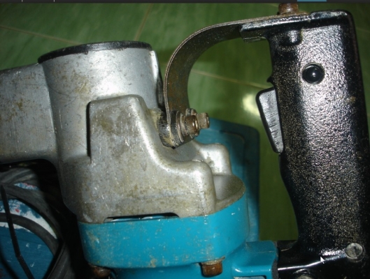 ขายเครื่องสกัดคอนกรีต MAKITA รุ่น HM 0810T