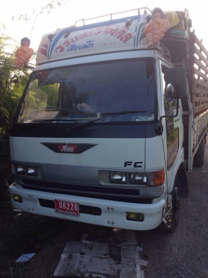 ขายรถบรรทุก 6 ล้อรั้ว HINO FC 120 แรงม้า ราคา 370000