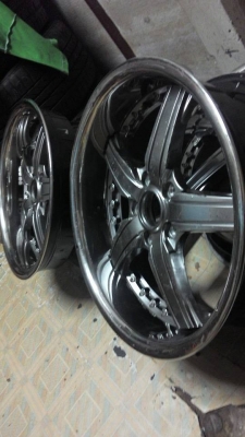 ขายแม็กขอบ 18 5รู114