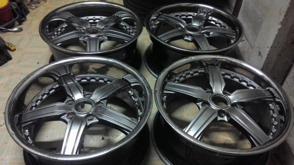 ขายแม็กขอบ 18 5รู114