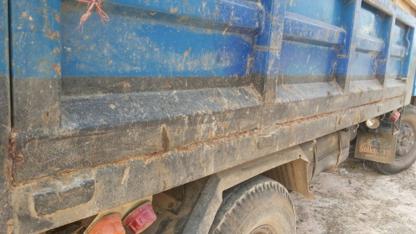 ขายรถบรรทุก 6 ล้อดัมพ์ TOYOTA 115 แรงม้า BU97 เครื่อง 14B แอร์พร้อม ราคา 350000