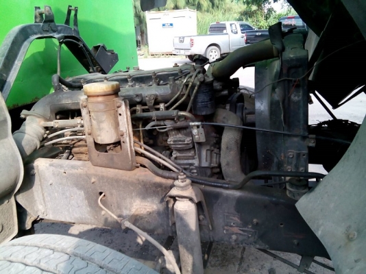 ขาย 10 ล้อ  Rocky 175 Hp. ปี 35 มี 2 คันครับ