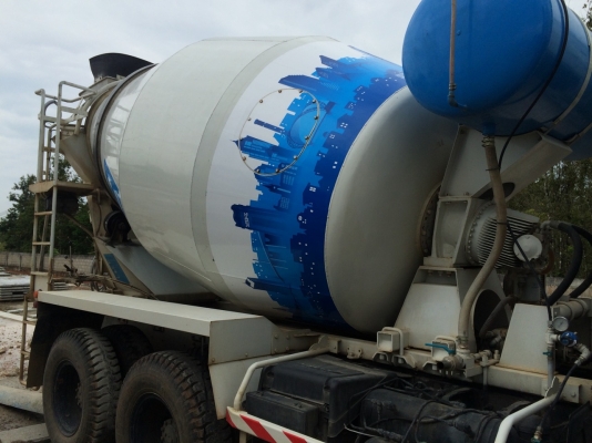 HINO PROFIA  ขายแล้วกลางอากาศ ไปกำแพงเพชรคะ  ขอบคุณคะ