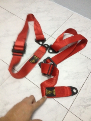 ขาย TRW sabelt แท้สีแดง made in italy สภาพสวย 1คู่ ราคา3000บาท โทร0924462525โส กทม