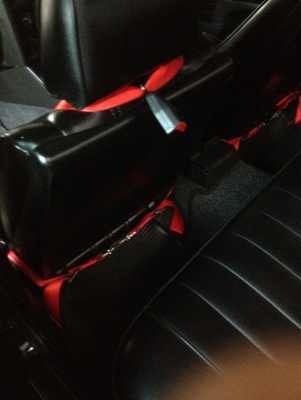 ขาย TRW sabelt แท้สีแดง made in italy สภาพสวย 1คู่ ราคา3000บาท โทร0924462525โส กทม