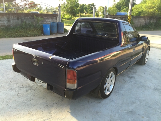 ขาย NV 1.6LX ปี95 สภาพพร้อมใช้งาน เล่มพร้อมโอน
