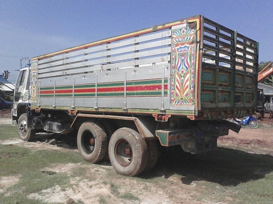 ขายสิ้บล้อFM2Kเครื่องเดิมเกียรเดิมสโลวยกรถสวยครัชชีสวยมากพร้อมใช้