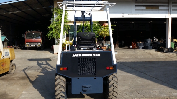 รถตัก MITSUBISHI รุ่น WS300 AII นำเข้าจากญี่ปุ่น รถตัก MITSUBISHI รุ่น WS300 AII นำเข้าจากญี่ปุ่น