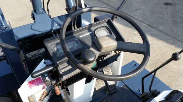 รถตัก MITSUBISHI รุ่น WS300 AII นำเข้าจากญี่ปุ่น รถตัก MITSUBISHI รุ่น WS300 AII นำเข้าจากญี่ปุ่น