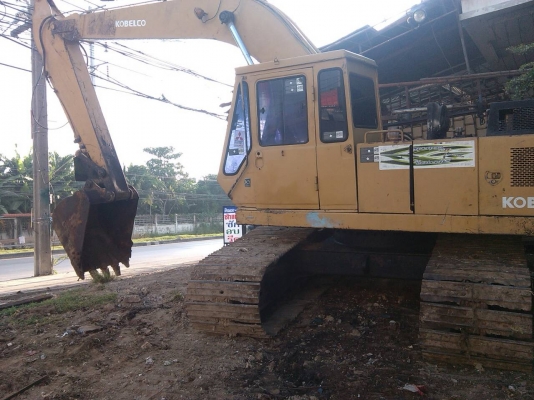 ขายรถ KOBELCO 907 G "ด่วน" โทร.089-535-1262