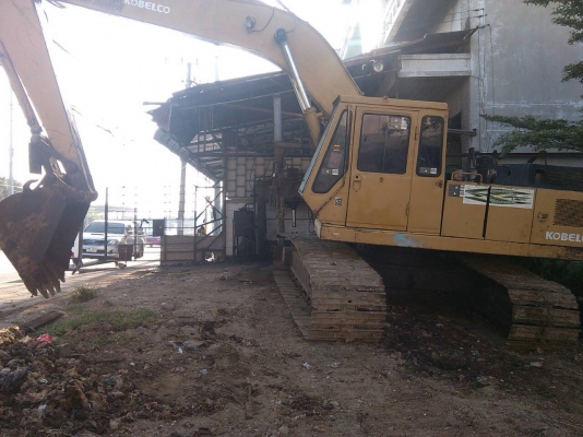 ขายรถ KOBELCO 907 G "ด่วน" โทร.089-535-1262