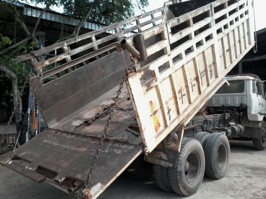 ขายHINO KT 729 ดั๊ม สภาพสวยพร้อมใช้  ติดต่อได้ที่คุณ อ๊อฟ พิจิตร 086-737-9991