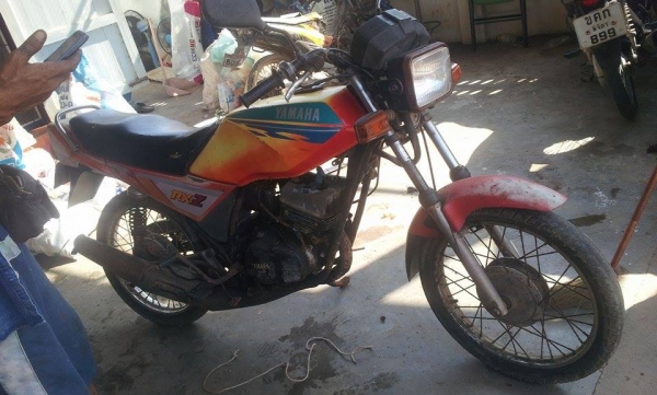 ขาย  rxz  ไม่มีทะเบียน ราคา 4000