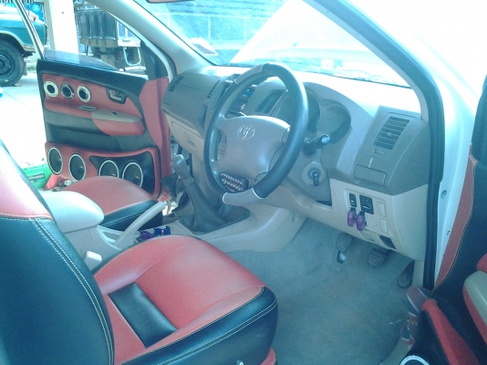 TOYOTA VIGO 2.5G แอร์แบคคู่ ตัวทอป ปี49 รถเครื่องเสียงเคลื่อนที่ครับ เครื่องเดิม คานหน้าเดิม กะโปรงเดิม TOYOTA VIGO 2.5G แอร์แบคคู่ ตัวทอป ปี49 รถเครื่องเสียงเคลื่อนที่ครับ เครื่องเดิม คานหน้าเดิม กะโปรงเดิม