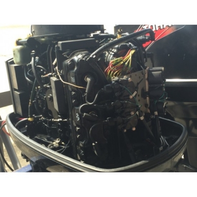 ขายเครื่องยนต์เรือ Mercury 150XR6 2จังหวะ 6สูบ  มือสองจากญี่ปุ่น