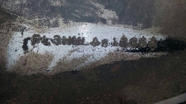 รถฮีโน่ 10 ล้อ รถบรรทุกน้ำมัน FL3H  195 แรงม้า.  ( มีขาย 2 คัน )   สนใจติดต่อ 081 - 6079515