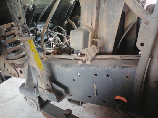 หกล้อ ISUZU - NKR-110 ดั้ม สภาพดีเยี่ยมพร้อมใช้งาน เอกสารทะเบียนพร้อมโอน เอาไปใช้ไม่ผิดหวัง ครับ