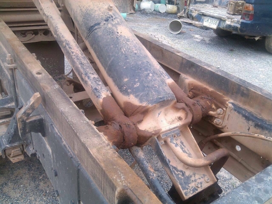 หกล้อ ISUZU - NKR-110 ดั้ม สภาพดีเยี่ยมพร้อมใช้งาน เอกสารทะเบียนพร้อมโอน เอาไปใช้ไม่ผิดหวัง ครับ