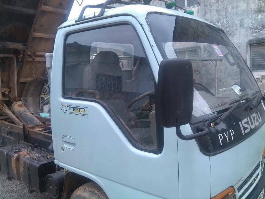 หกล้อ ISUZU - NKR-110 ดั้ม สภาพดีเยี่ยมพร้อมใช้งาน เอกสารทะเบียนพร้อมโอน เอาไปใช้ไม่ผิดหวัง ครับ