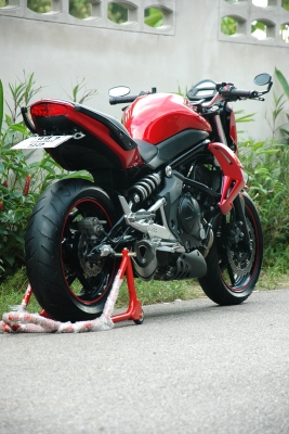 ขาย Kawasaki ER6n ABS ปี2011 พร้อมของแต่ง เอกสารพร้อมโอน