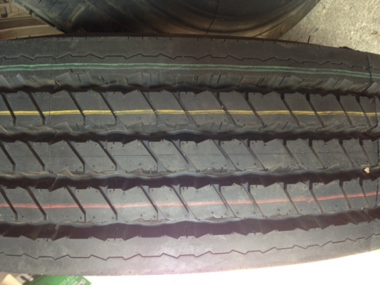ขายยางใหม่ขนาด 11R22.5 Roadsun ยางผลิตเดือน 10 ปี 2014