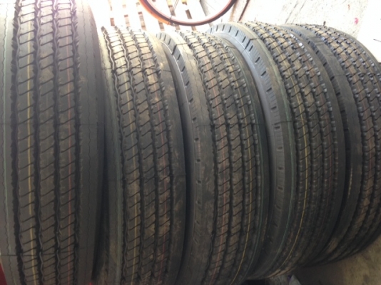 ขายยางใหม่ขนาด 11R22.5 Roadsun ยางผลิตเดือน 10 ปี 2014
