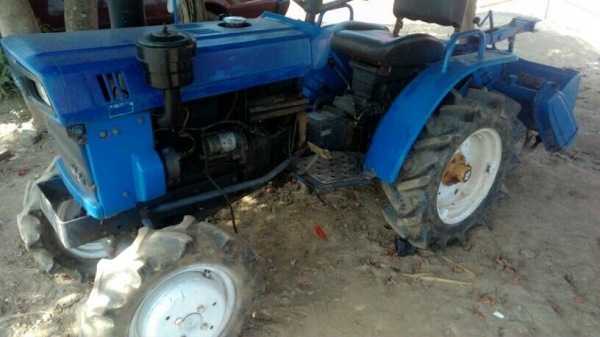 รถไถ ISEKI TX 1500 ราคา58000 บาทหรือแลกรถไถเดินตามโครงนอก